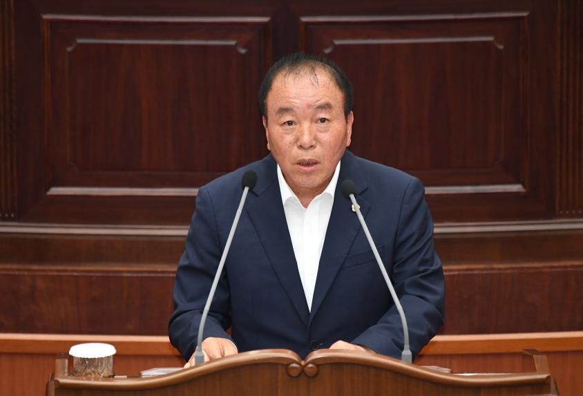 경남 화훼산업 새싹, ‘반려식물 조례’로 꽃피울까?