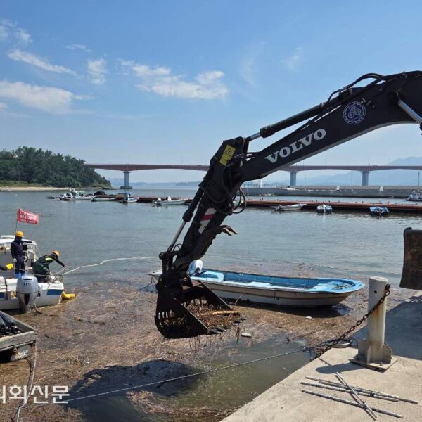 [이슈] 호우가 남긴 바다 쓰레기…”해양쓰레기도 재난 인정하라”