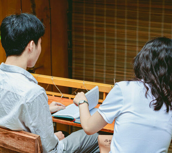 [이슈] 스마트폰 없는 교실, 득일까 실일까? 인권위는 왜 입장 바꿨나